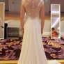 Wedding dress Image 3
