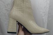 Boot heels