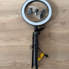 Ring light