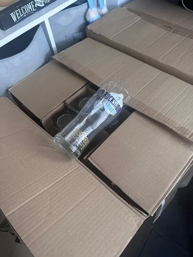 17 Rockshore light pint glasses