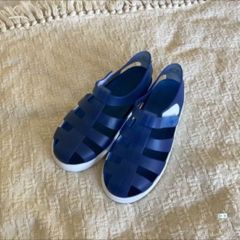 Kids jelly shoes size 1