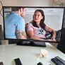 Walker 40in Smart Tv Image 3
