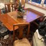 Dining room table and chairs Image 3