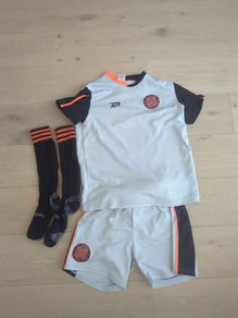 St Kevins training kit
