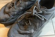 Runners size 9, 91/2"