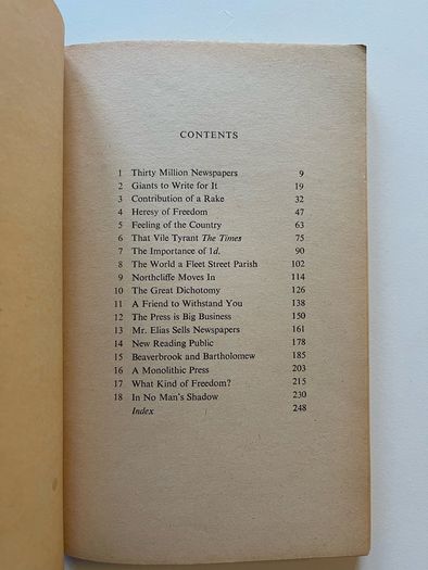 Dangerous Estate: The Anatomy of Newspapers (Francis Williams)