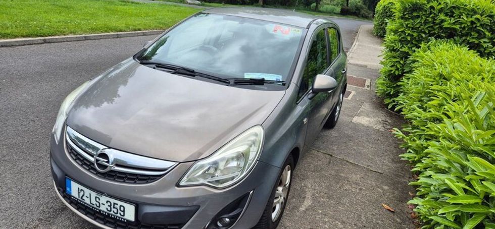 Opel Corsa 2012 brand new nct