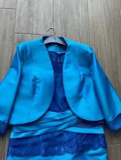 Blue mother of the bride wedding outfit with hat