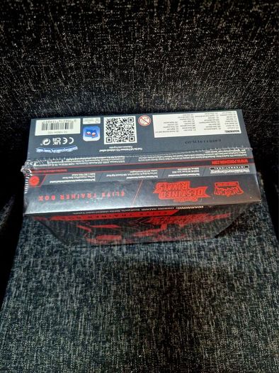 Pokemon Destined Rivals Elite Trainer Box