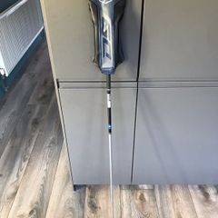 Wilson D9 mens driver regular shaft loft 10.5