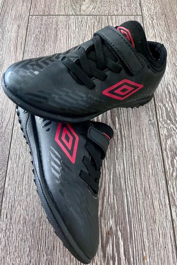 Kid Umbro astro boots (size 10UK)