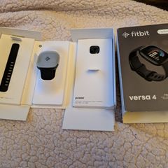 Fitbit Versa 4