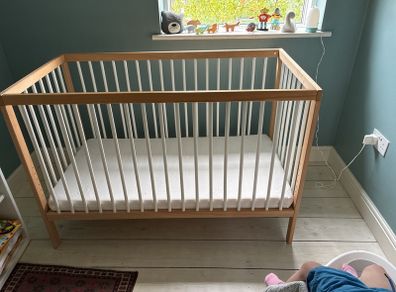 Mokee Mini Cot, 1200mm x 600mm, with Aloe Vera mattress