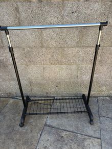 clothes rail