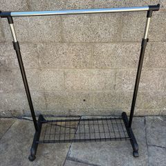 clothes rail