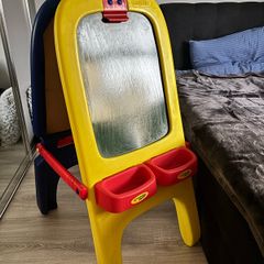 whiteboard/blackboard