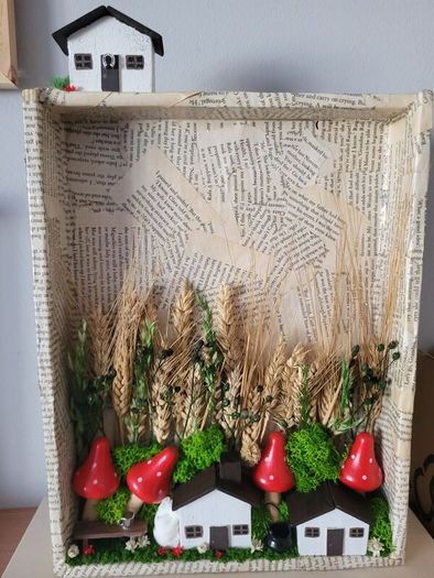 handmade frame with dry flowers!