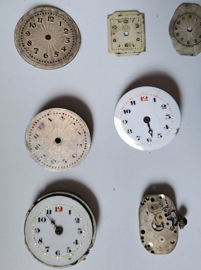 Lot of 26 x Wristwathes and Dials for Parts or Repair