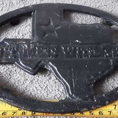 cast metal texas trevet