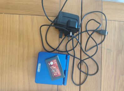 Nintendo Game Boy Advance SP Bundle with charger