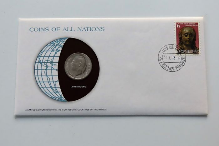 Luxembourg 1977 Vintage Coin Stamp cover BUNC