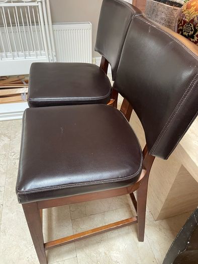 2 x Beautiful Very Sturdy Kitchen Breakfast Bar - Island High Stools - Can Deliver