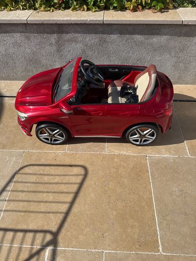 electric car with remote control