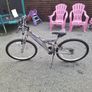 woman's bike Image 2