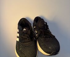 Adidas supernova 2.0 running (UK 7)
