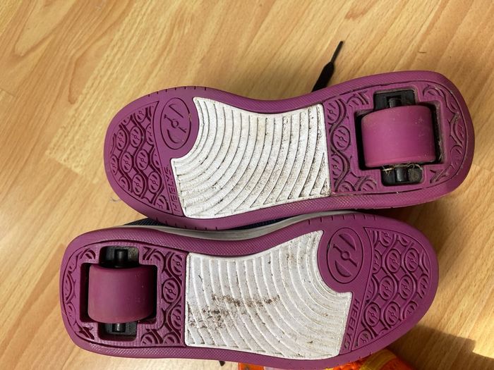 Heelys roller skates- glitter size 2