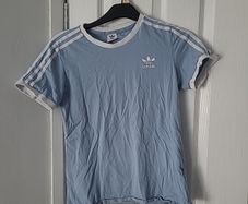 Size 14 Adidas tshirt