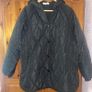 Beautiful fourth arc long quilted coat Image 3