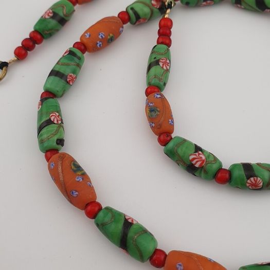 Antique Venetian Style Floral Parrot Green Glass Beads Necklace