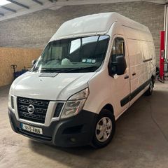 Nissan NV400 2014