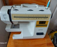 Lervia Sewing Machine, Model KH 4001, No Power Cable