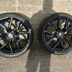 2018 Range Rover sport 22 inch alloys