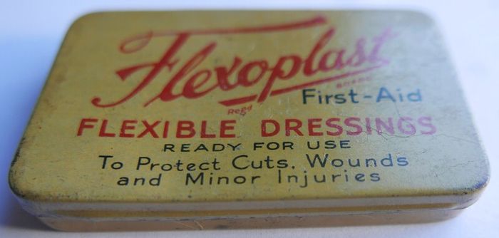 Vintage Flexoplast Plaster Tin, Vintage Advertising, Medical, Dressing