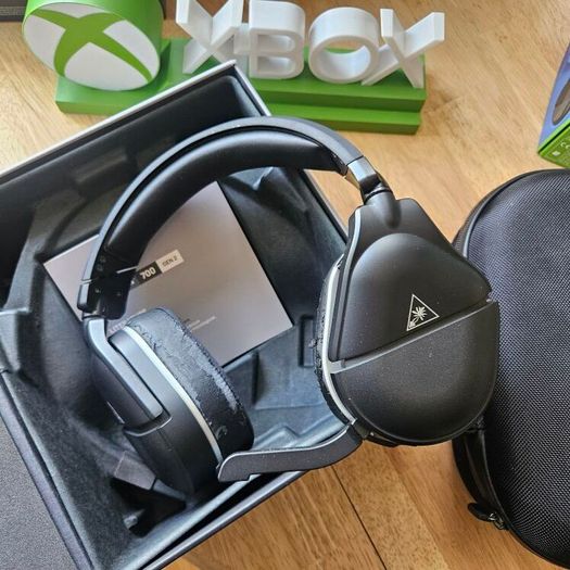 Premium Xbox Series X Bundle + Accessories + Games (Excellent Condition)