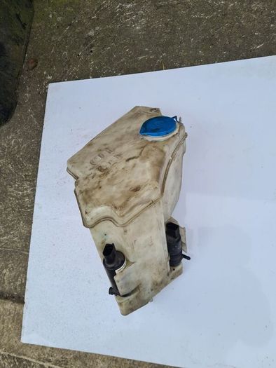 water wiper bottle
