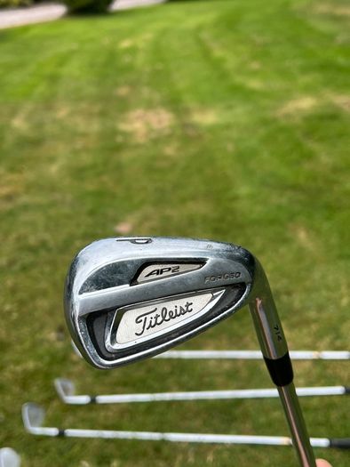 Titleist AP2 710 4-PW (PW is 714)