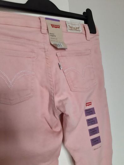 Levi's jeans