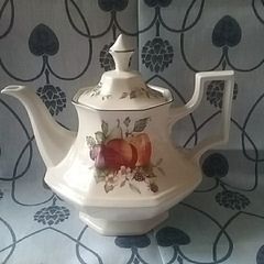 Johnson Bros Fresh Fruit Teapot