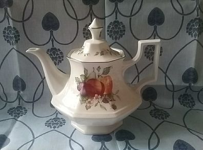 Johnson Bros Fresh Fruit Teapot