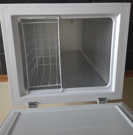 Essentials Chest Freezer