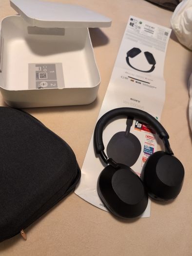 Sony Wh-1000xm5