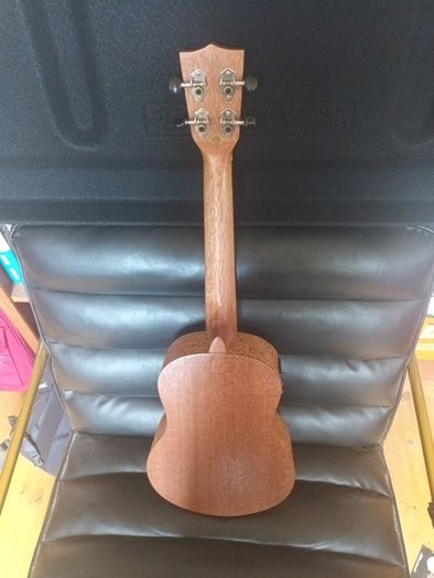 ukuleles