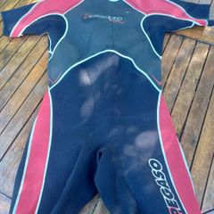 wetsuit