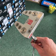 Evnroll Putter