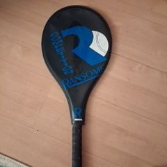 Tennis racquet