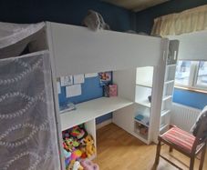 bunk bed/study desk